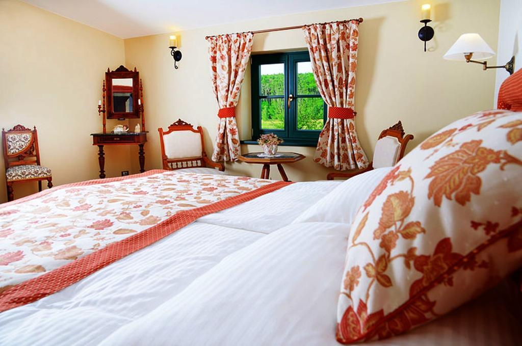 Boutique Hotel Pri Mlyne Lozorno Quarto foto